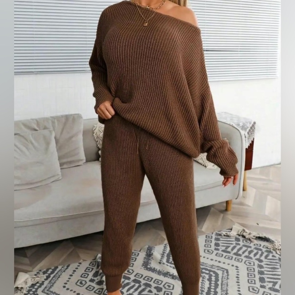 Two piece sweater set-lounger